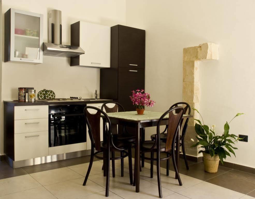 Kyanos Residence Сиракузы Экстерьер фото